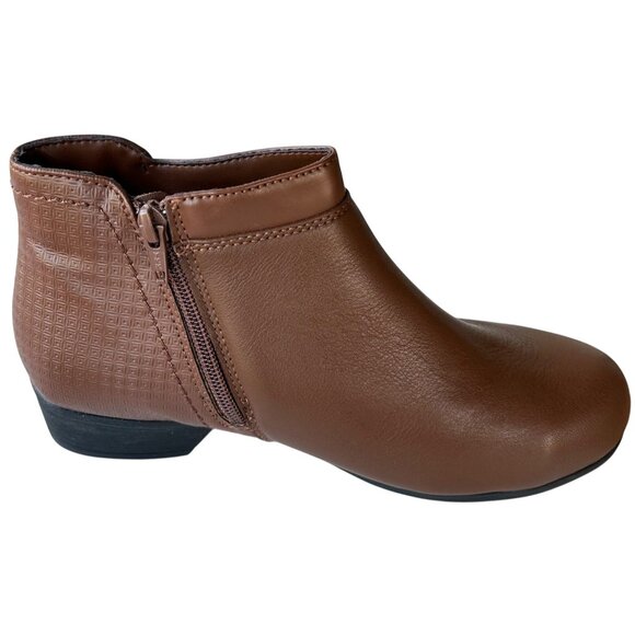 Women's Rockport Carly Work Safety Toe Bootie Low Heel Brown Size 6.5M #RK752 - Picture 1 of 16
